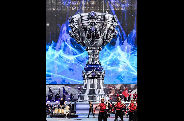 3DMAX 对阵 FaZe，而 FURIA Esports 在 FISSURE Playground 2 第二轮中迎战 G2