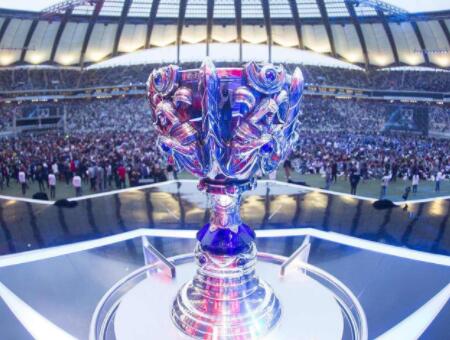 Homme被任命为 Hanwha Life Esports 的主教练；