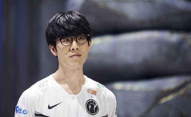 选手数据：Kanavi豹女8场胜率75% Rookie伤转暂排本赛季第一