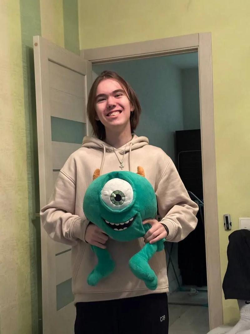 LPL春季赛今日首发名单及赛程预告